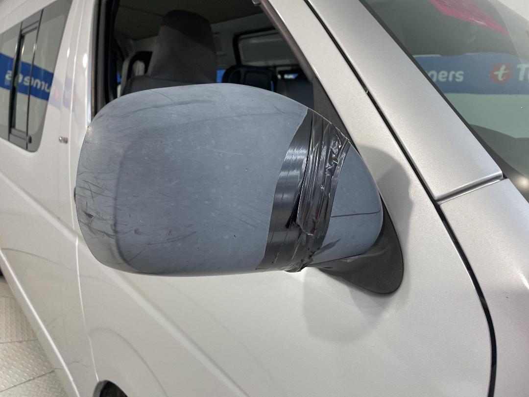 Photo '29' of Toyota Hiace Tdzx