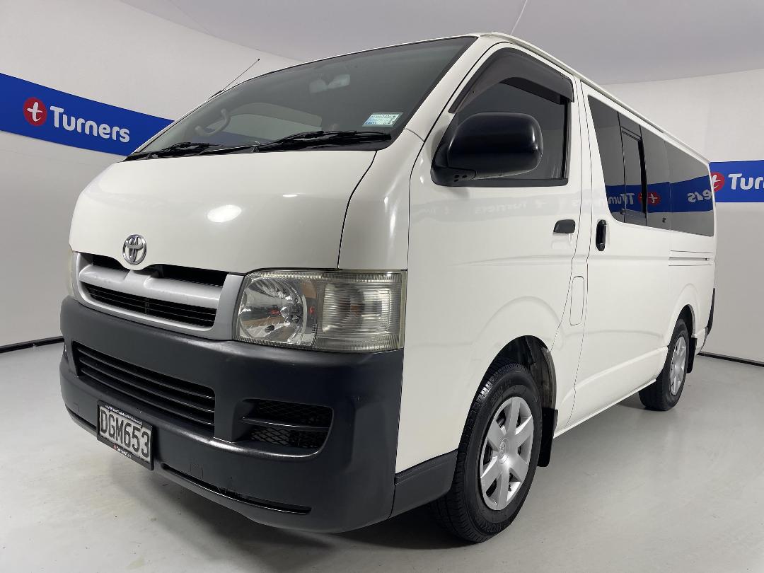 Photo '4' of Toyota Hiace Photo '4' of Toyota Hiace