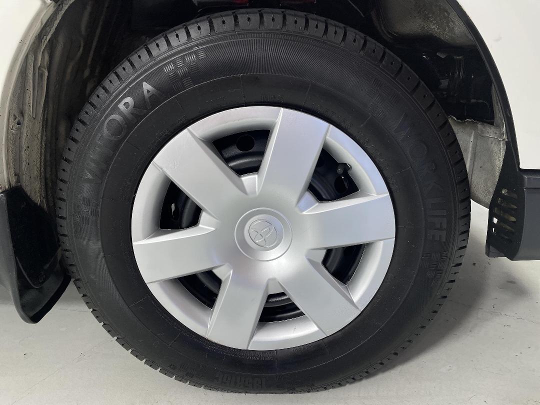 Photo '9' of Toyota Hiace Photo '9' of Toyota Hiace