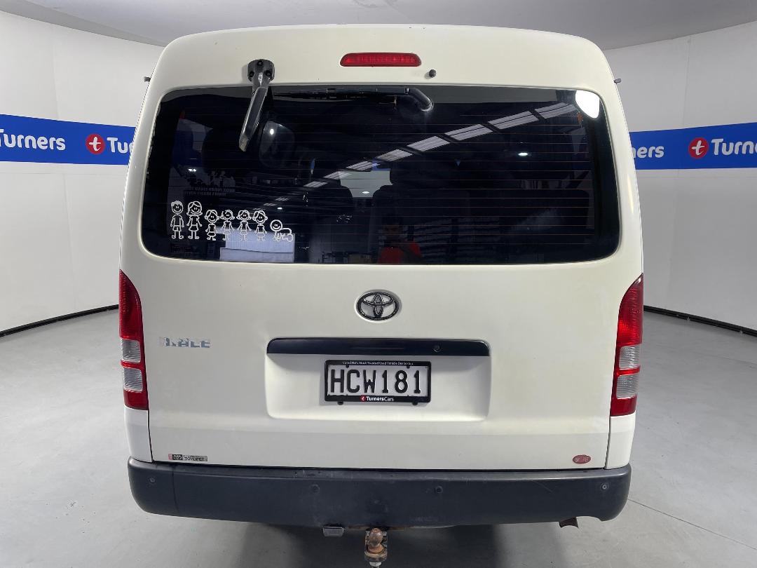 Photo '6' of Toyota Hiace