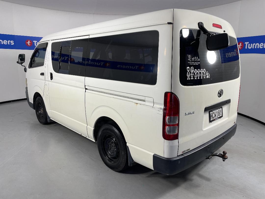 Photo '5' of Toyota Hiace