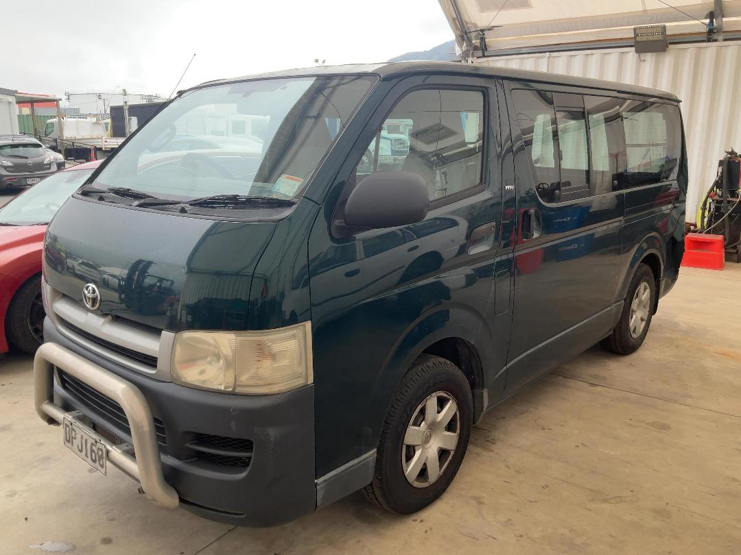 Photo '3' of Toyota Hiace ZL