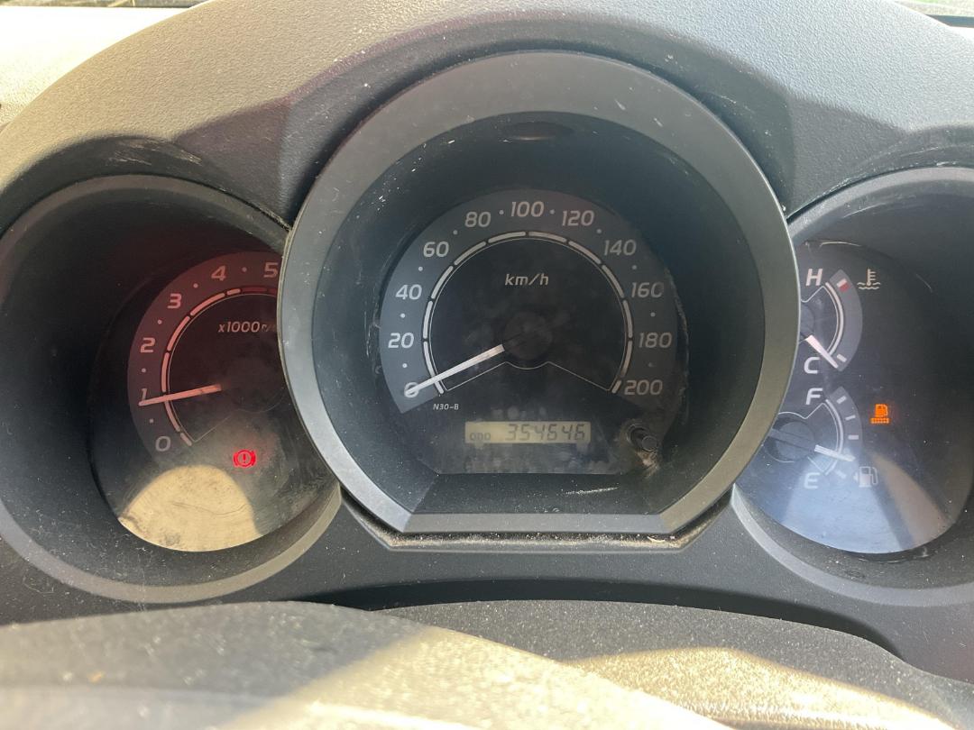 Photo '8' of Toyota Hilux TD DCU