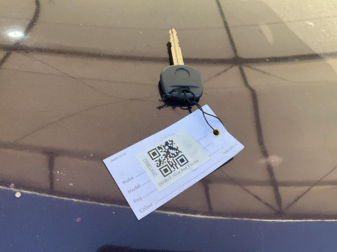 Photo '12' of Toyota Hilux TD DCU