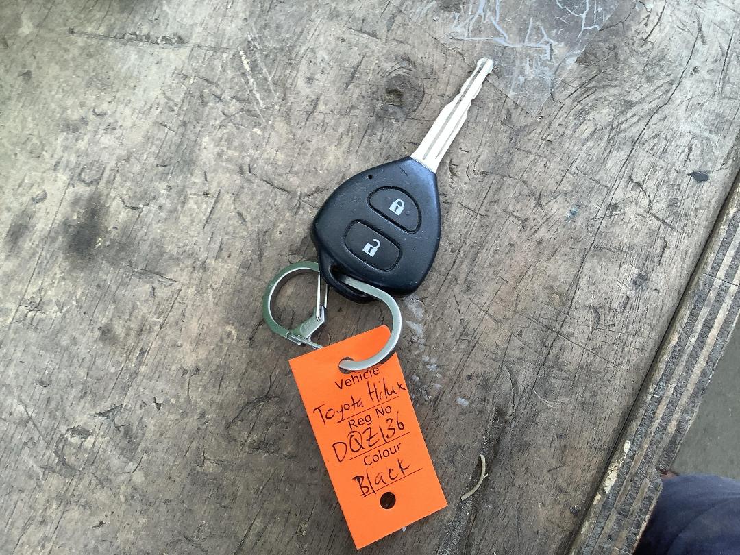 Photo '19' of Toyota Hilux TD D/C Photo '19' of Toyota Hilux TD D/C