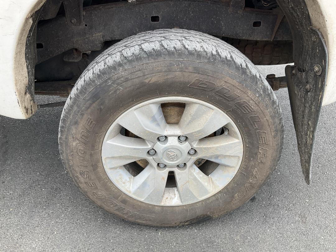 Photo '12' of Toyota Hilux TD SR5 XCU Photo '12' of Toyota Hilux TD SR5 XCU