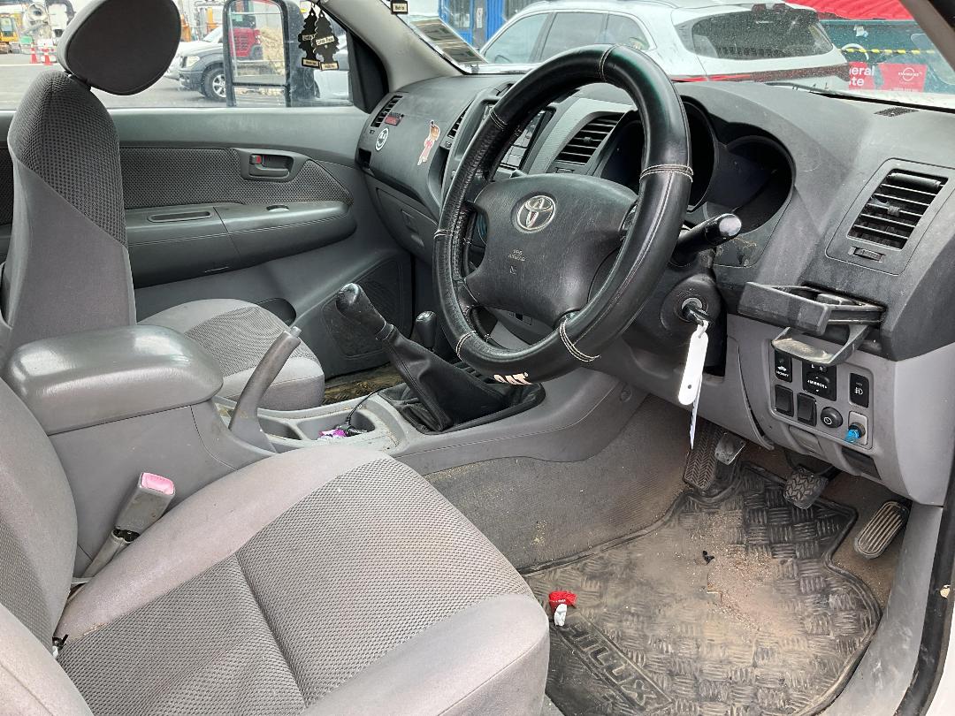 Photo '23' of Toyota Hilux TD SR5 XCU Photo '23' of Toyota Hilux TD SR5 XCU