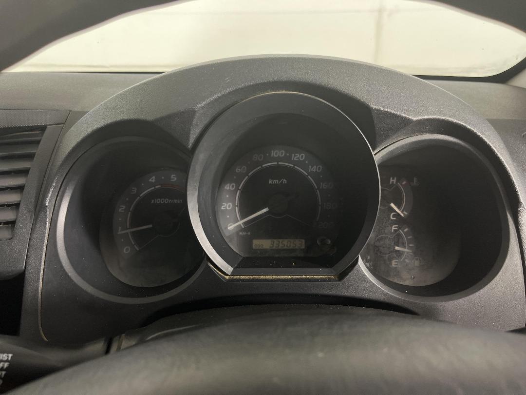 Photo '20' of Toyota Hilux