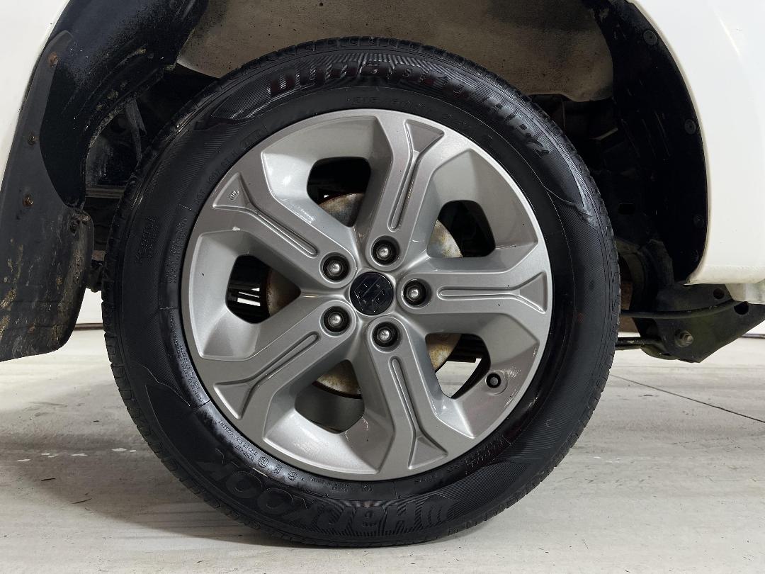 Photo '12' of Toyota Hilux