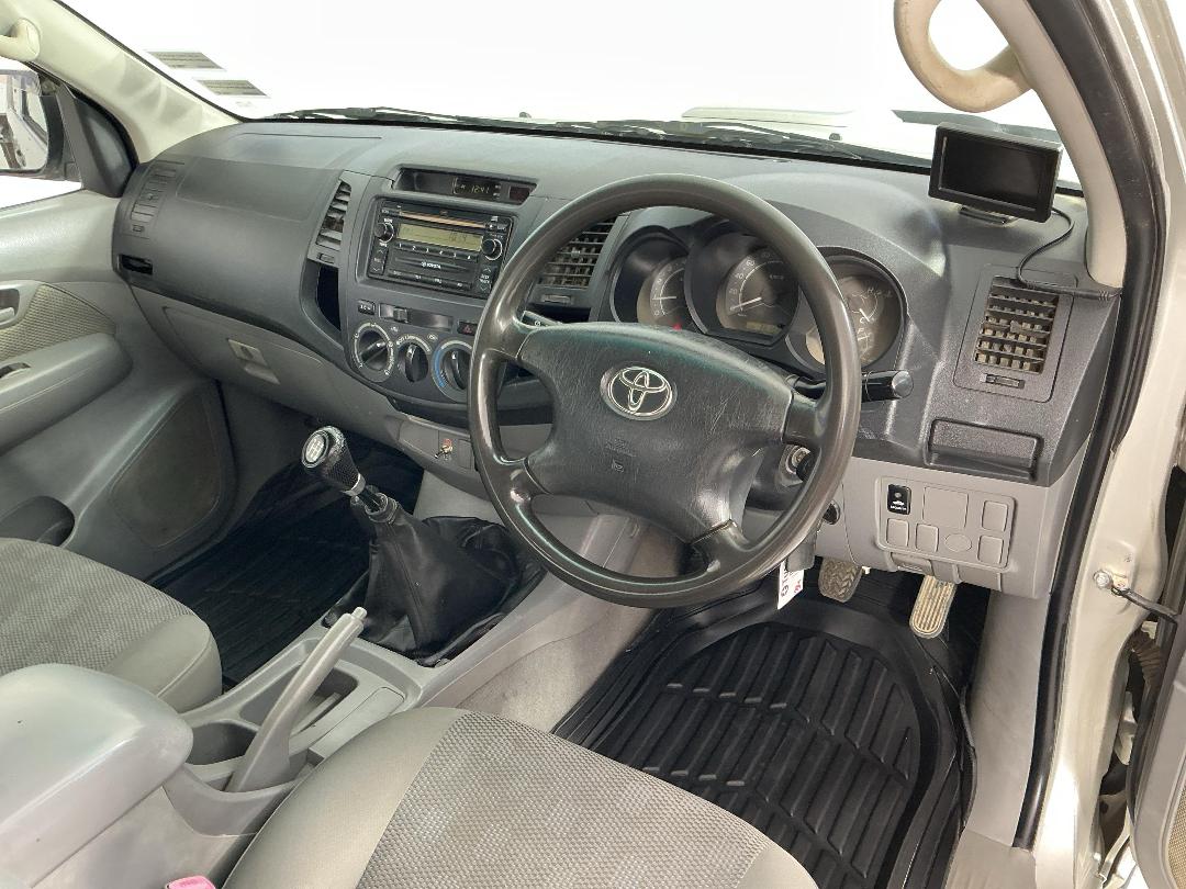 Photo '17' of Toyota Hilux