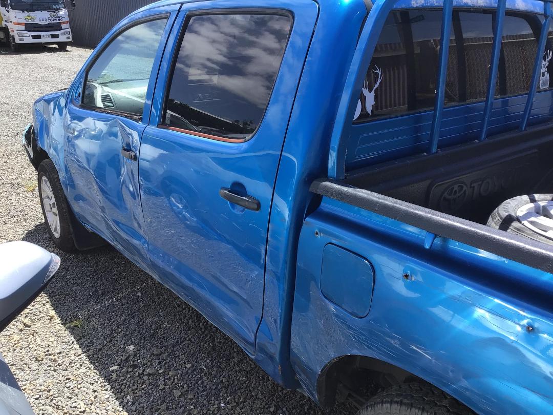 Photo '5' of Toyota Hilux D/C Photo '5' of Toyota Hilux D/C