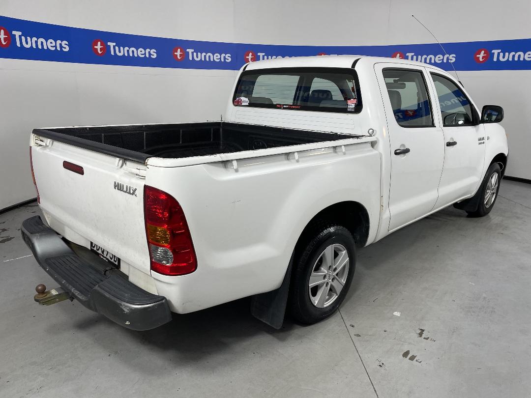 Photo '7' of Toyota Hilux Photo '7' of Toyota Hilux