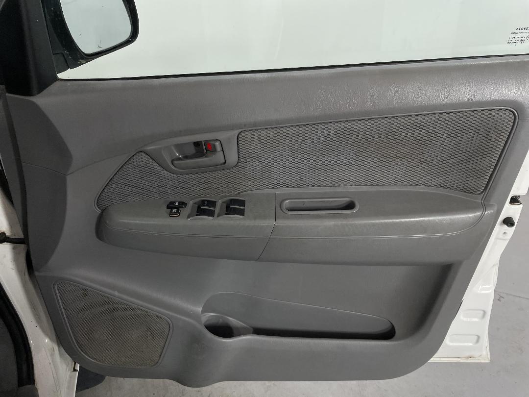 Photo '15' of Toyota Hilux Photo '15' of Toyota Hilux