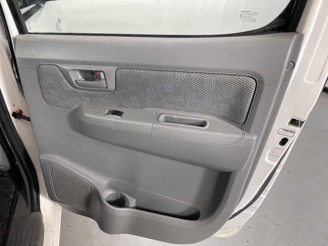 Photo '19' of Toyota Hilux Photo '19' of Toyota Hilux