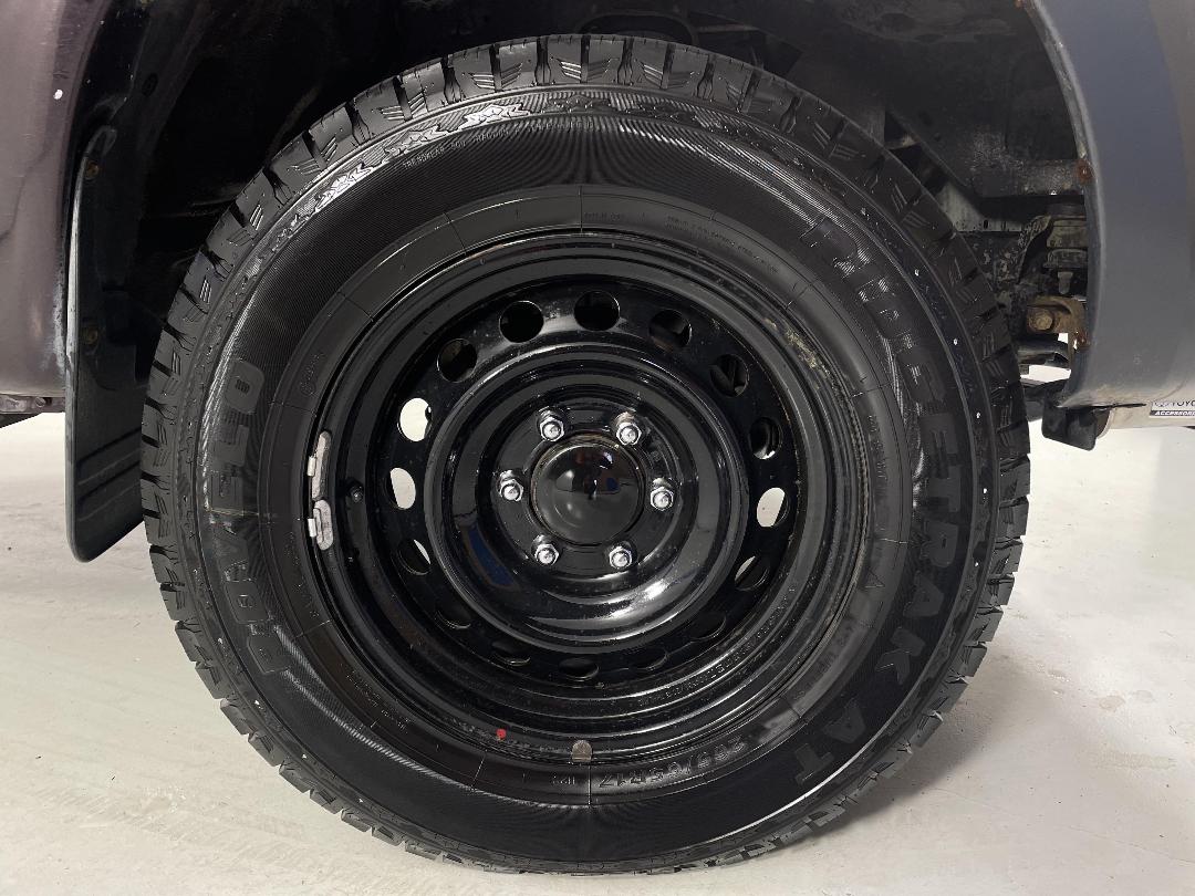 Photo '9' of Toyota Hilux