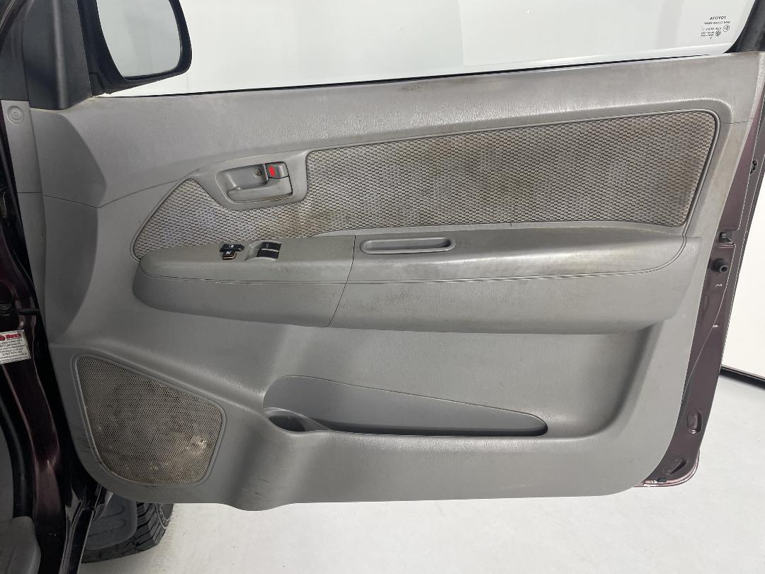 Photo '15' of Toyota Hilux