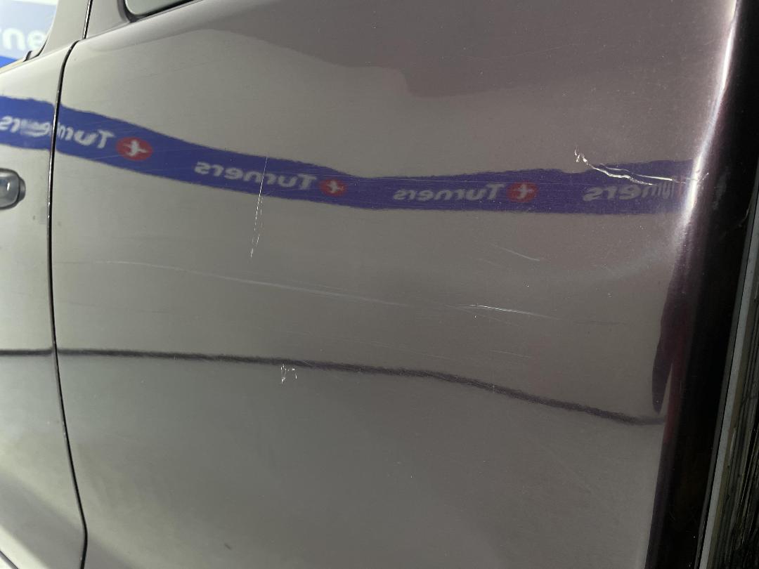 Photo '28' of Toyota Hilux