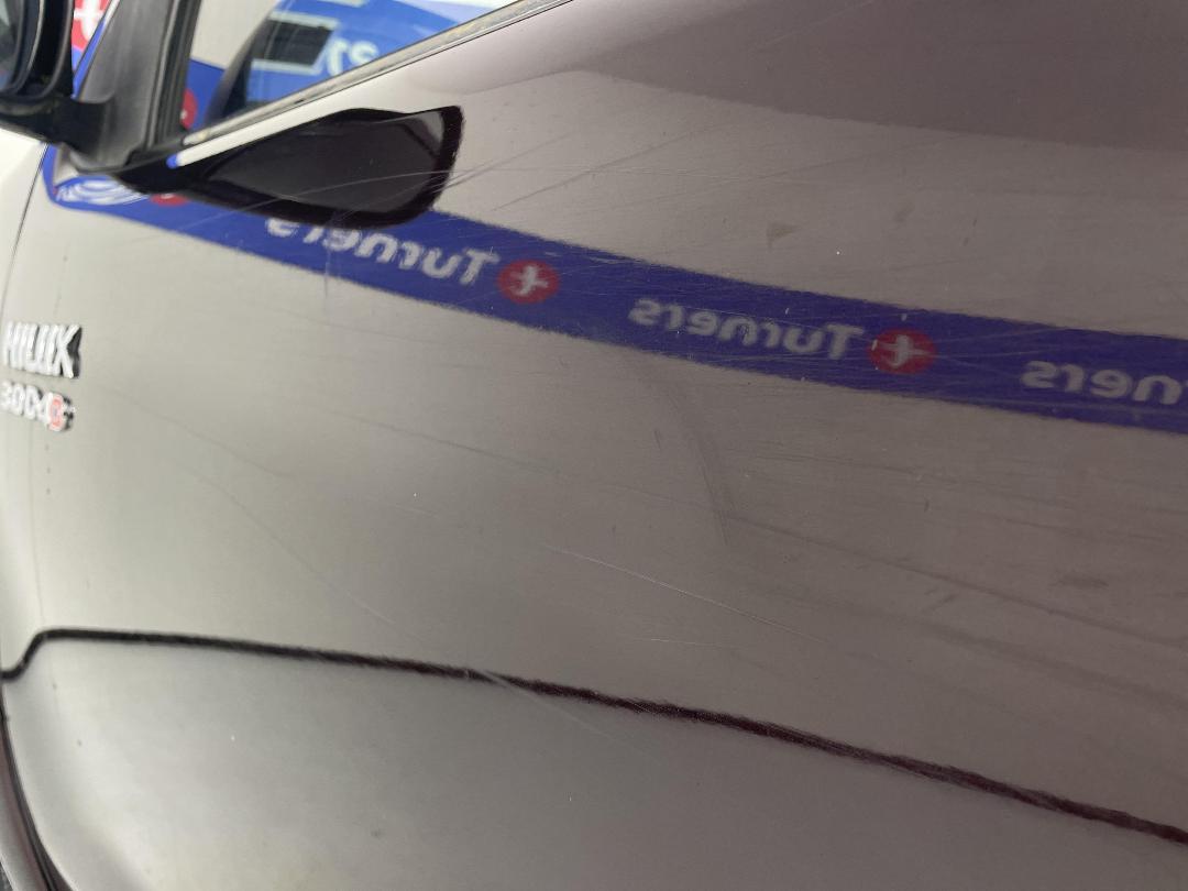 Photo '27' of Toyota Hilux