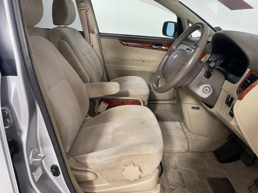 Photo '14' of Toyota Ipsum