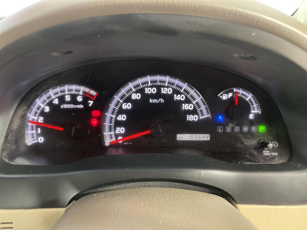 Photo '16' of Toyota Ipsum