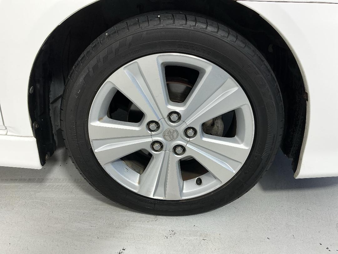 Photo '9' of Toyota Ipsum