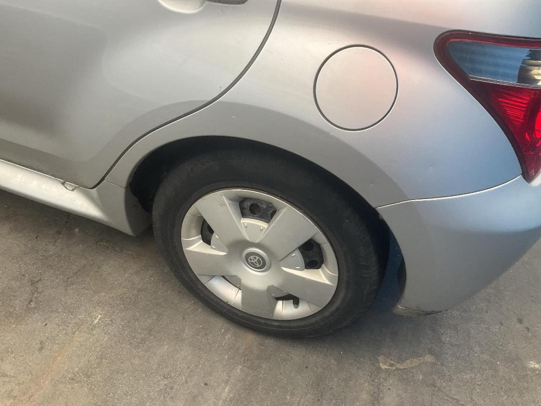 Photo '11' of Toyota IST Photo '11' of Toyota IST