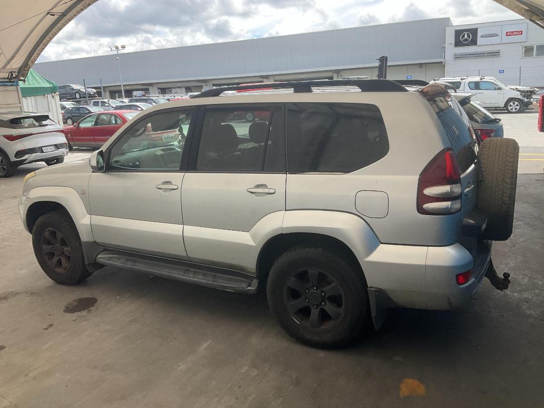 Photo '11' of Toyota Landcruiser Prado T VX W5 Photo '11' of Toyota Landcruiser Prado T VX W5