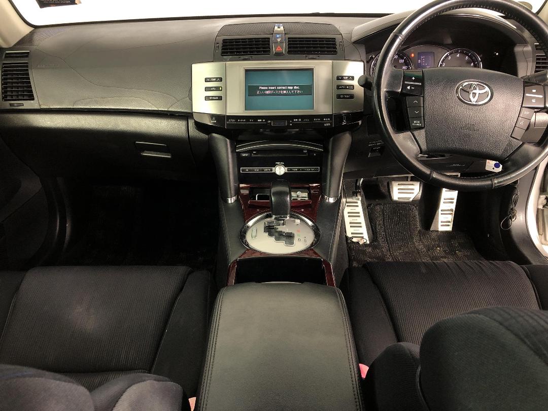 Photo '17' of Toyota Mark X