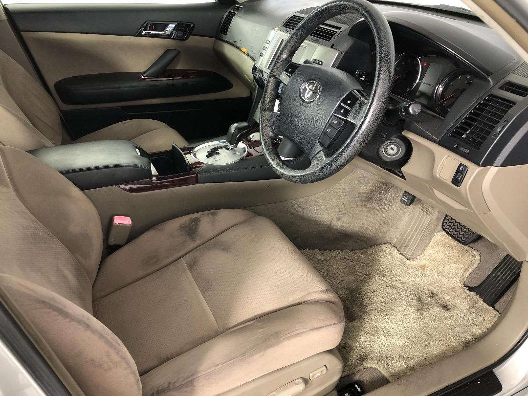 Photo '16' of Toyota Markx Photo '16' of Toyota Markx