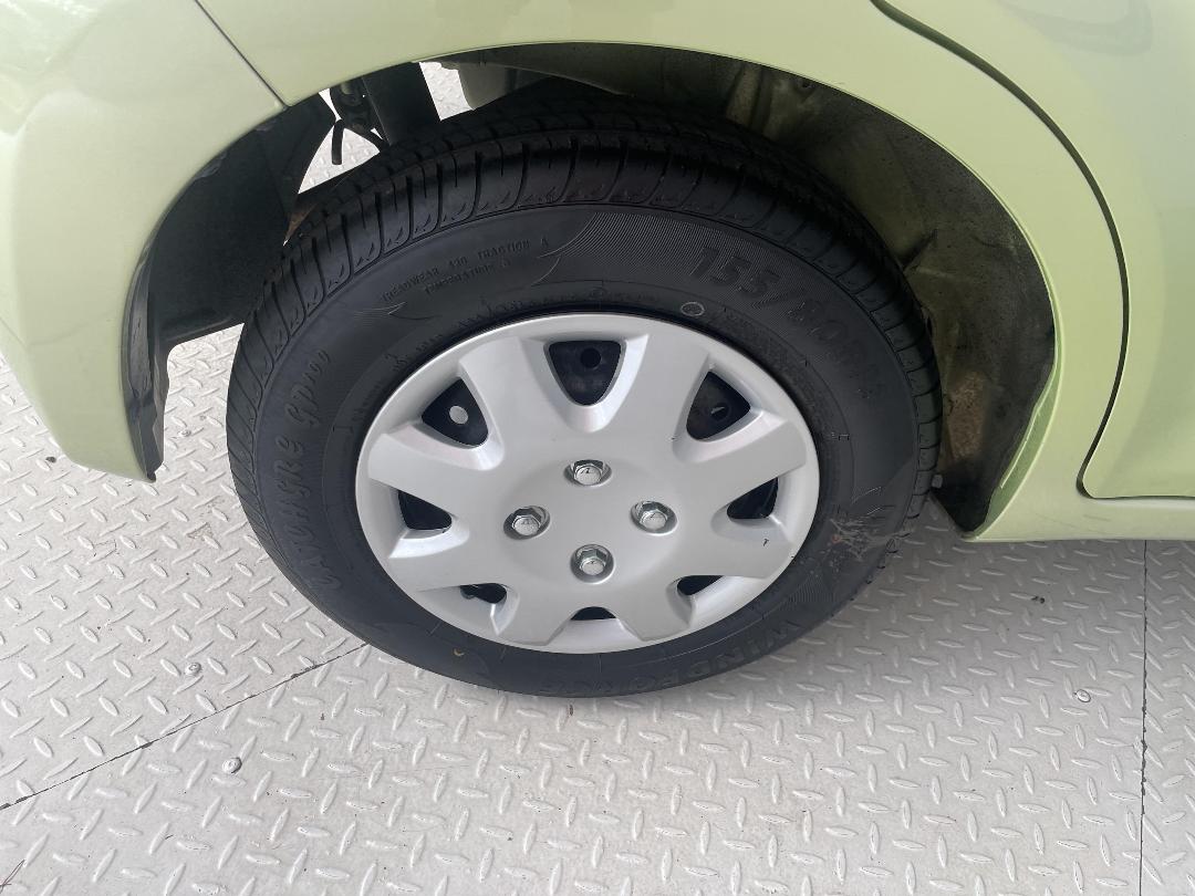 Photo '12' of Toyota Passo