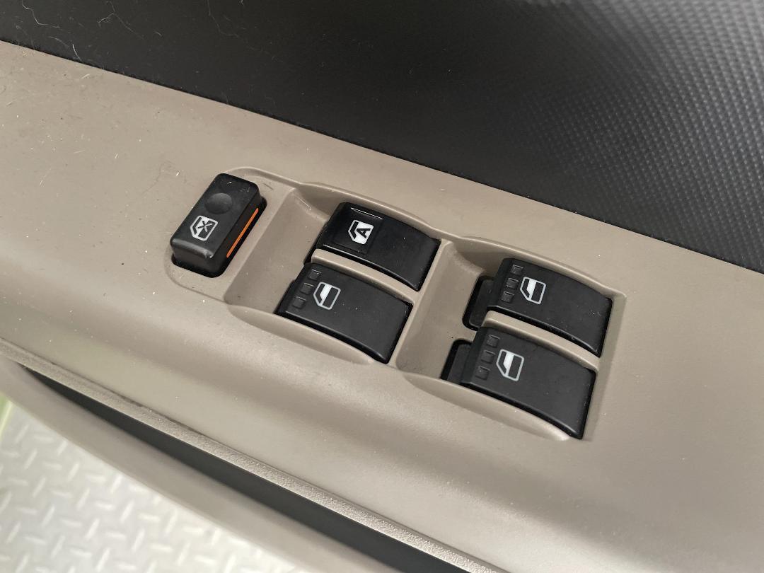 Photo '23' of Toyota Passo