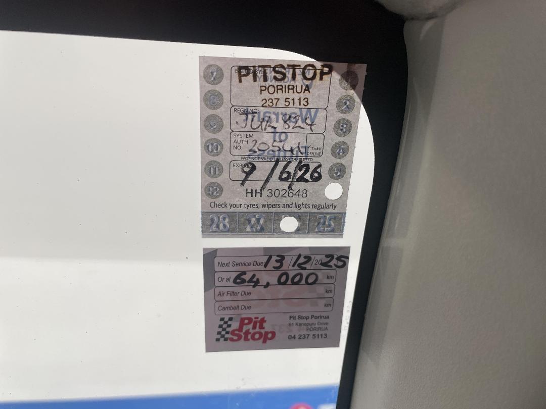 Photo '30' of Toyota Passo