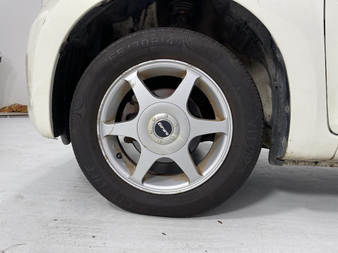 Photo '10' of Toyota Passo