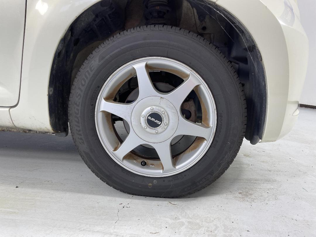 Photo '9' of Toyota Passo