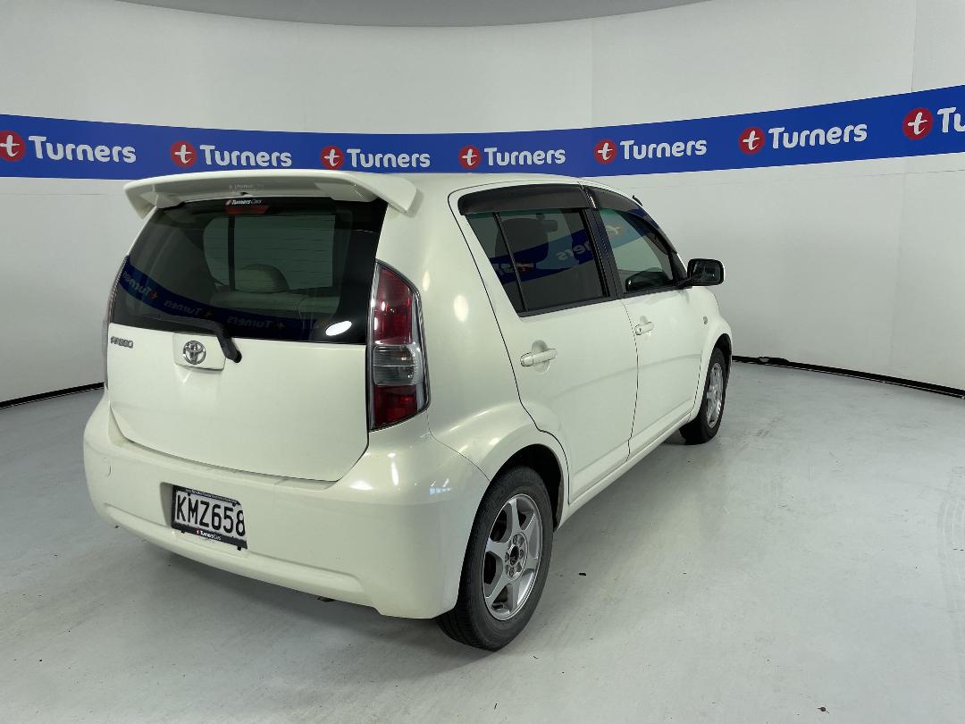 Photo '7' of Toyota Passo