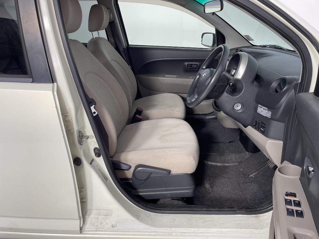 Photo '16' of Toyota Passo