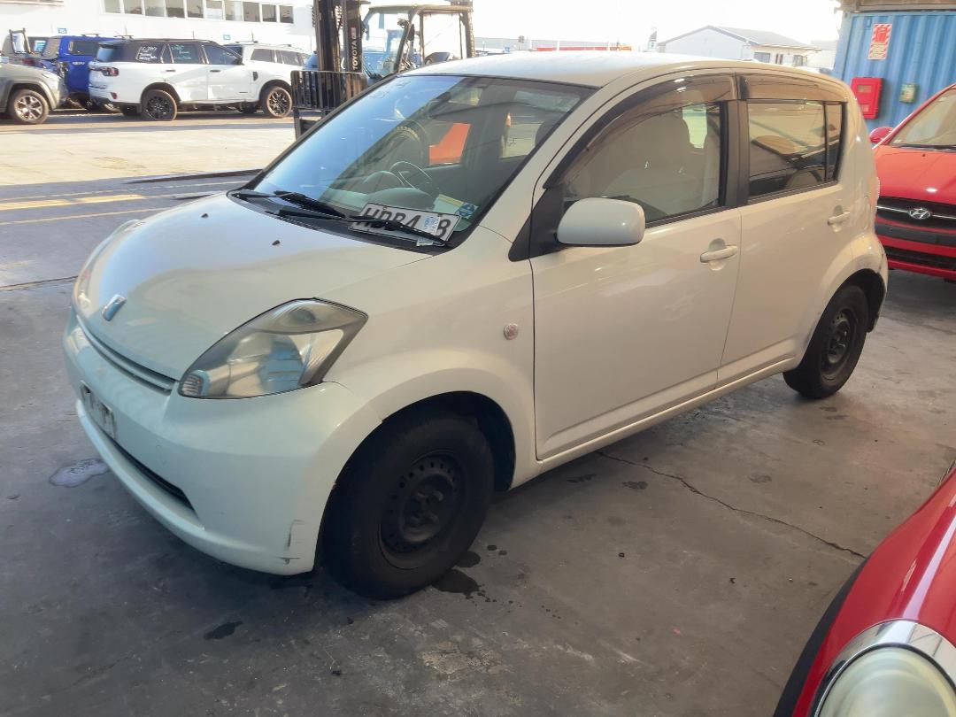 Photo '6' of Toyota Passo