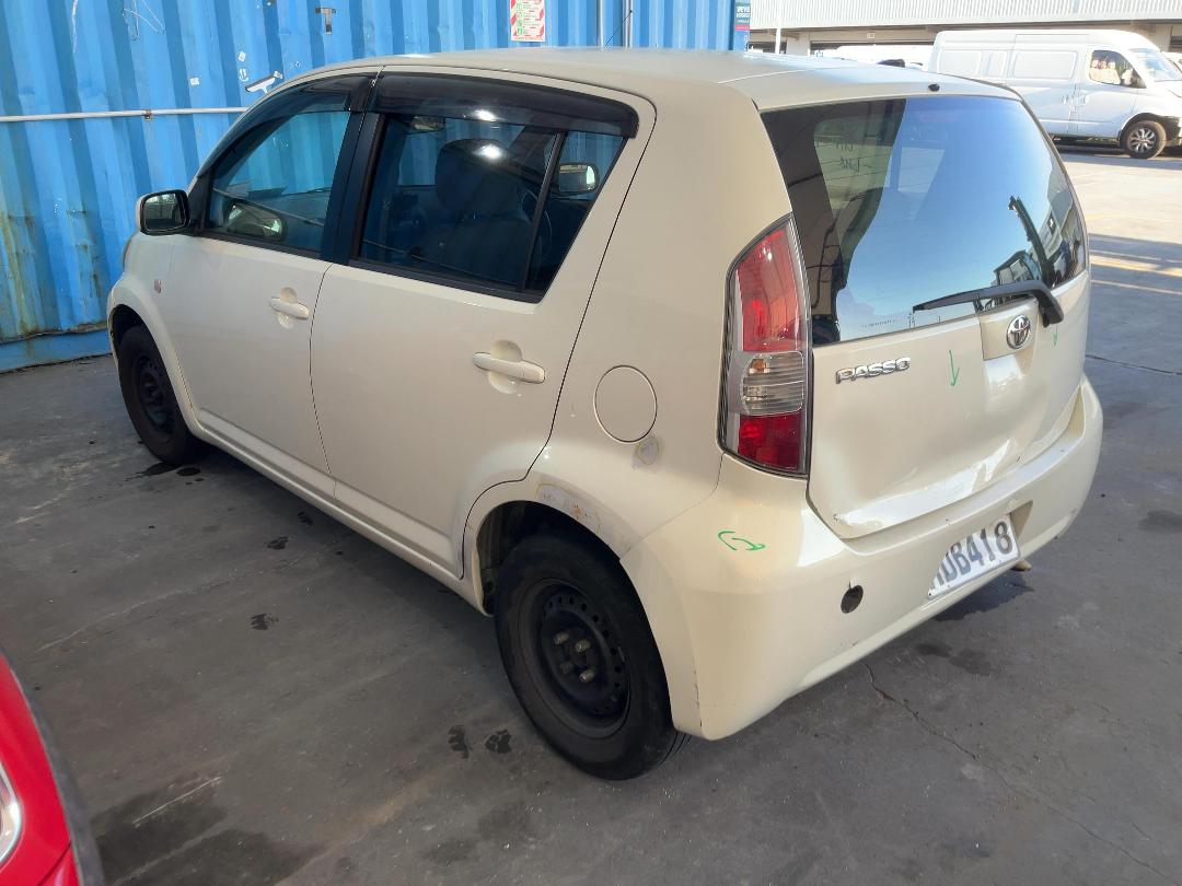 Photo '9' of Toyota Passo