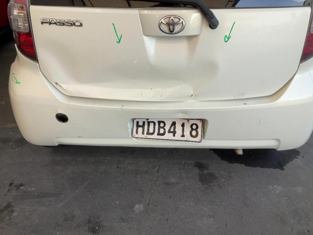 Photo '11' of Toyota Passo