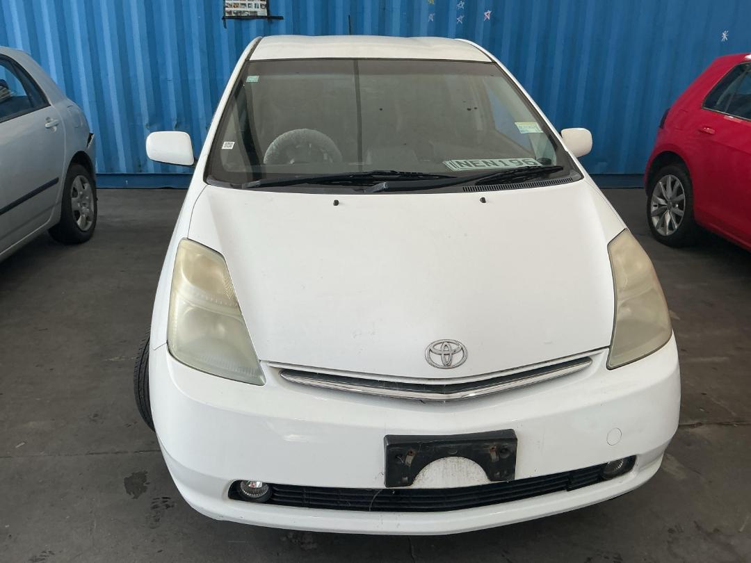 Photo '2' of Toyota Prius Hybrid Photo '2' of Toyota Prius Hybrid