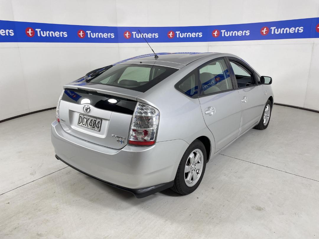 Photo '6' of Toyota Prius H5 E