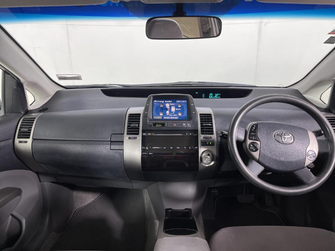 Photo '15' of Toyota Prius H5 E