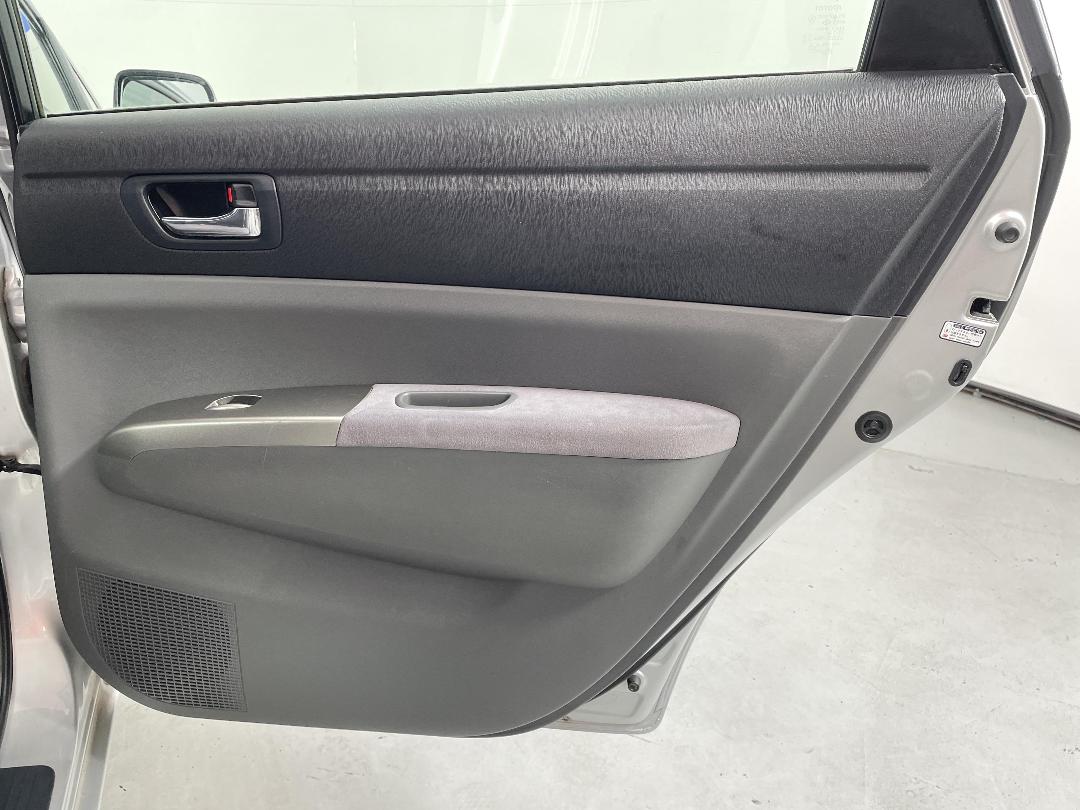 Photo '19' of Toyota Prius