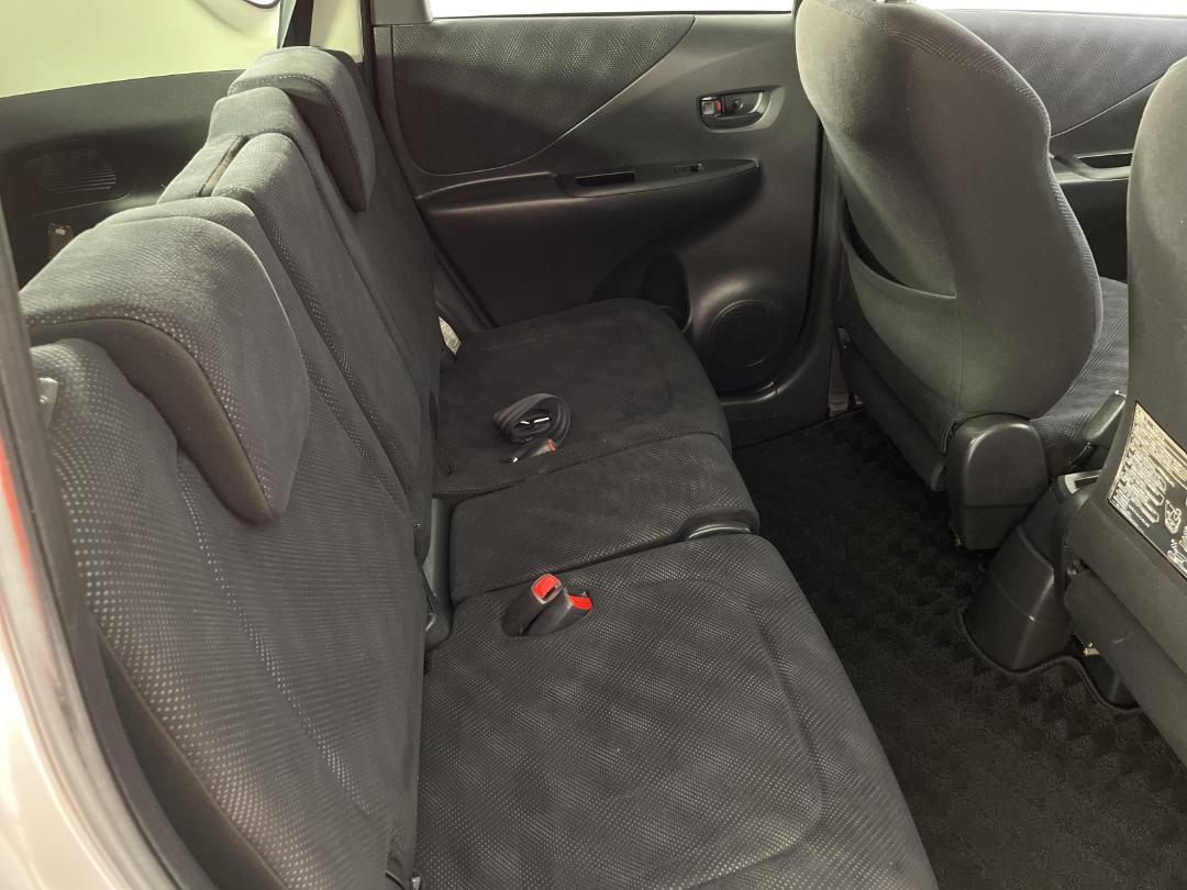 Photo '20' of Toyota Ractis