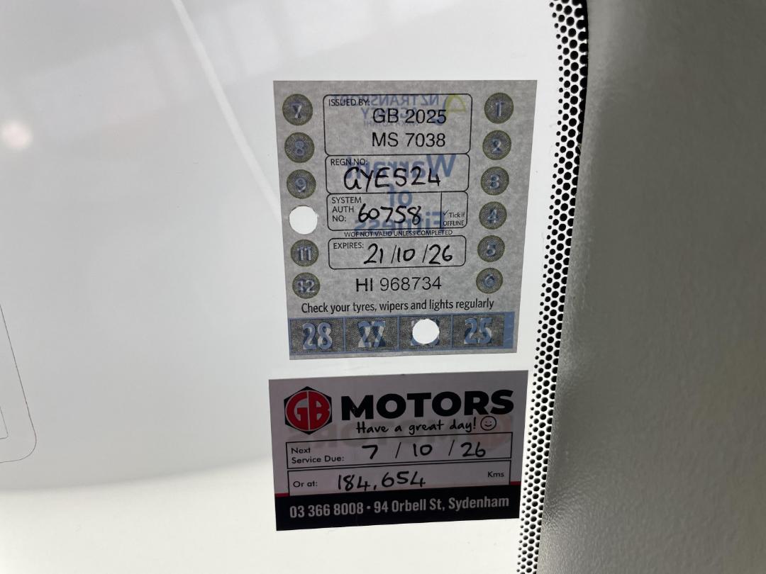 Photo '25' of Toyota Ractis