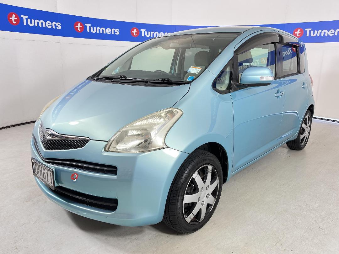 Photo '4' of Toyota Ractis