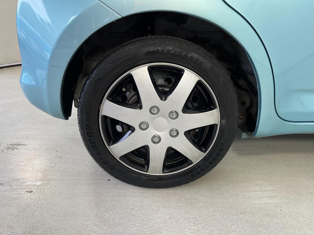 Photo '12' of Toyota Ractis