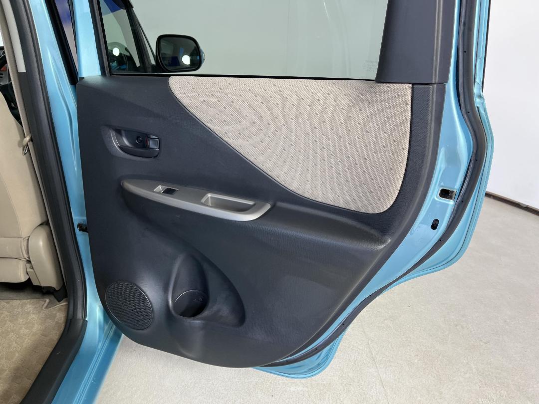 Photo '19' of Toyota Ractis