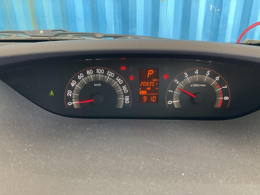 Photo '24' of Toyota Ractis Photo '24' of Toyota Ractis