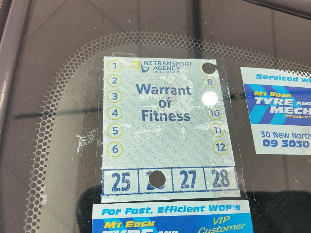 Photo '14' of Toyota Ractis